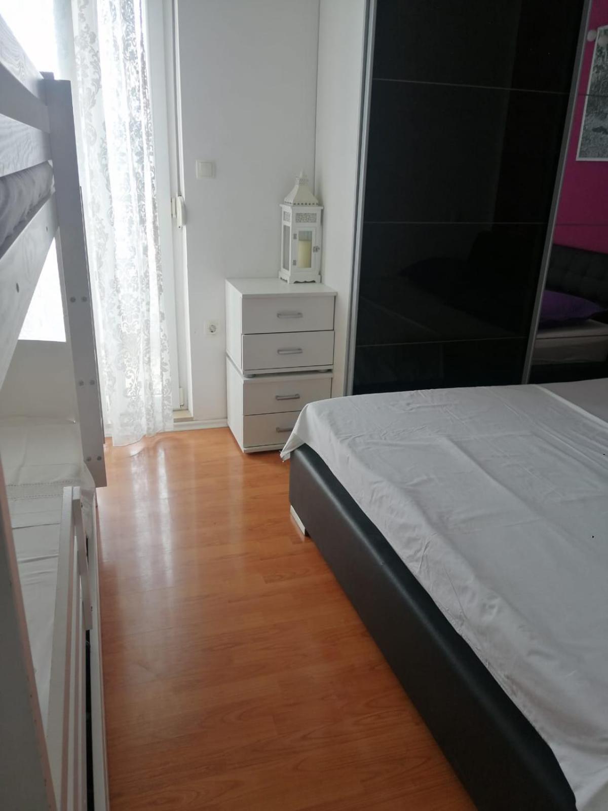 Apartments Kk Celina Cameră foto