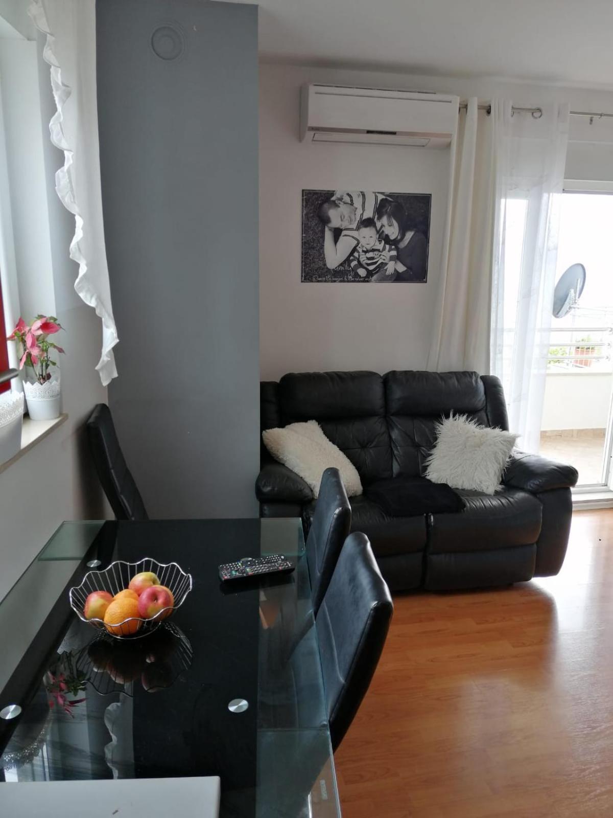 Apartments Kk Celina Cameră foto